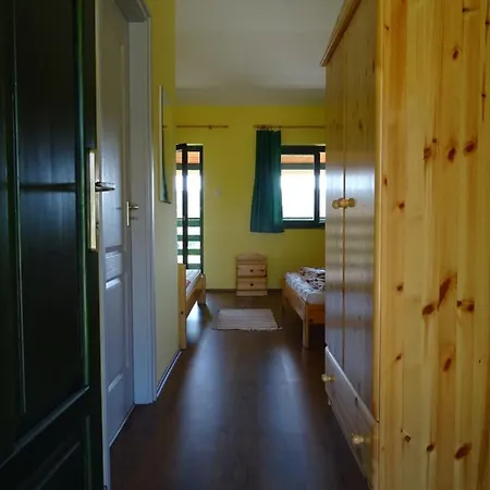 Kisrejtek Apartmanhaz Lispeszentadorján