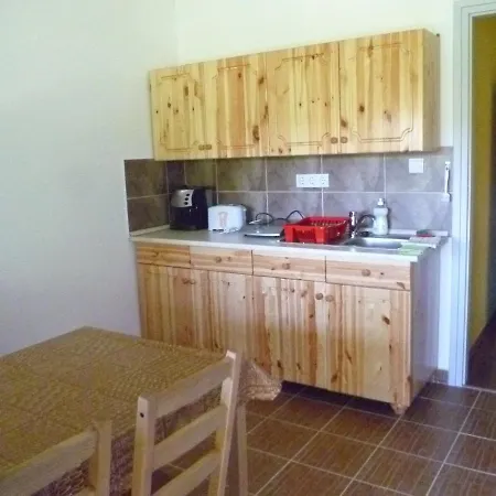 Kisrejtek Apartmanhaz