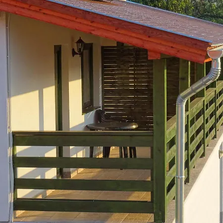 Aparthotel Kisrejtek Apartmanhaz